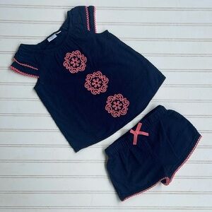 CROWN & IVY EUC Navy Seersucker Embroidered Ruffle Blouse Elastic Shorts Set